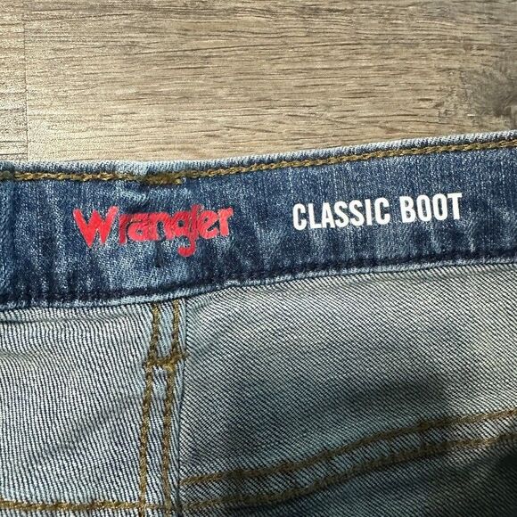 Wrangler Boys Blue Denim Adjustable Waist Classic Boot 12 Husky - Picture 4 of 5